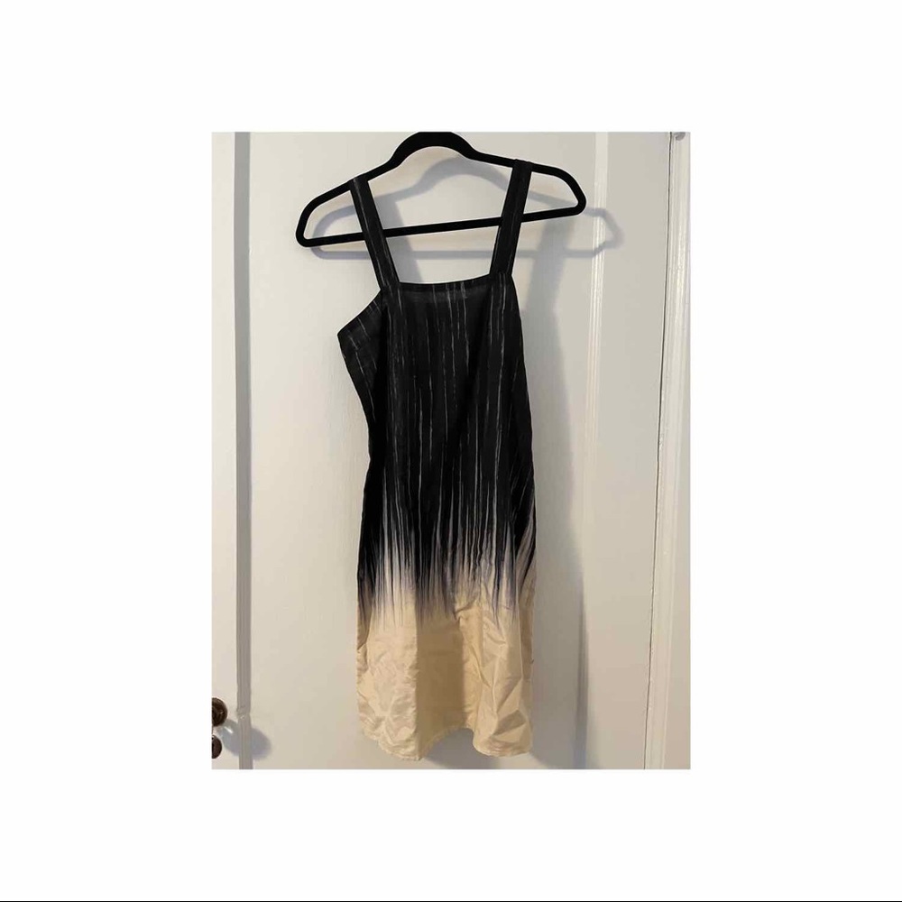 Navy and cream sleeveless dress- size XS/S